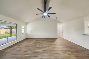 9014 Kirkmont Dr, Houston, TX 77089 - Photo 10