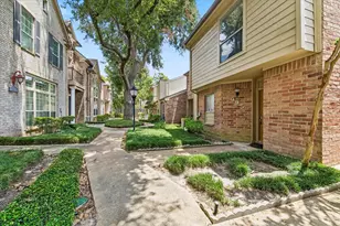 995 Memorial Village Dr, Houston, TX 77024 - Photo 1