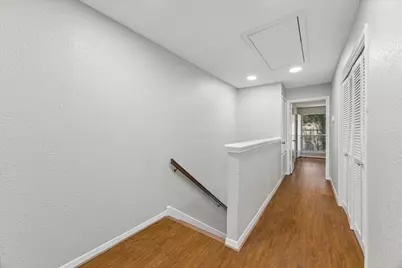 995 Memorial Village Drive #102, Houston, TX 77024 - Photo 18