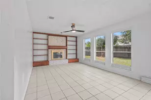 15506 Sungold Ct, Houston, TX 77095 - Photo 6