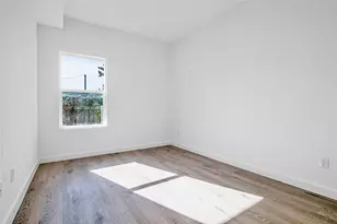 9708 Stedman St, Houston, TX 77029 - Photo 14