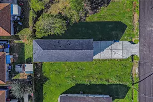 9708 Stedman St, Houston, TX 77029 - Photo 16