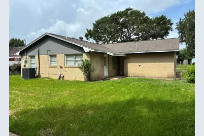 1805 Thelma Lane, Pasadena, TX 77502 - Photo 4