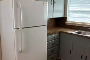 1805 Thelma Ln, Pasadena, TX 77502 - Photo 12