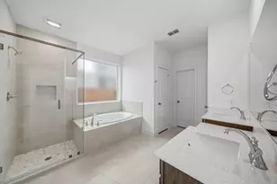 11059 Valley Fort Drive, Missouri City, TX 77459 - Photo 8