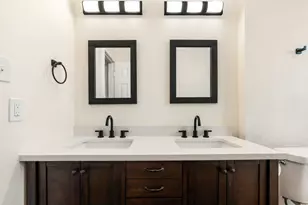 11903 Edgar St, Houston, TX 77047 - Photo 22