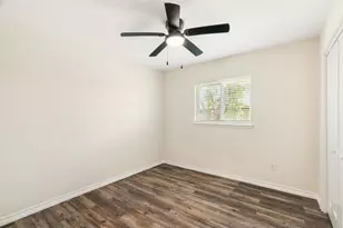 11903 Edgar St, Houston, TX 77047 - Photo 20