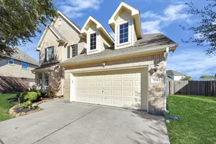 704 Harvard Pointe Dr, League City, TX 77573 - Photo 4