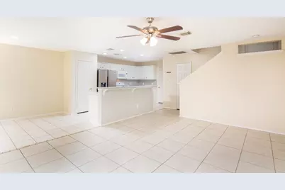 127 Villa Oaks, The Woodlands, TX 77382 - Photo 12