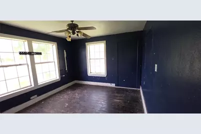 213 W Jackson Street, West Columbia, TX 77486 - Photo 16
