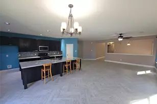 16014 Peach Bluff Ln, Cypress, TX 77429 - Photo 2