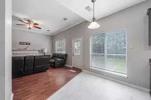 3306 Autumn Forest Dr, Pearland, TX 77584 - Photo 10