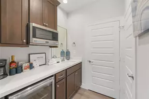 2708 Grand Fountains Dr, Houston, TX 77054 - Photo 10