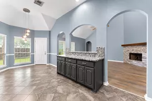 22907 Bank Shade Ct, Tomball, TX 77375 - Photo 12