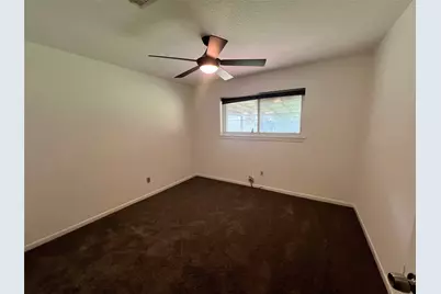 11730 Alamo Drive, La Porte, TX 77571 - Photo 10