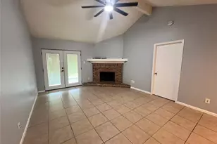 11730 Alamo Dr, La Porte, TX 77571 - Photo 4