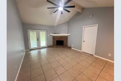 11730 Alamo Drive, La Porte, TX 77571 - Photo 4