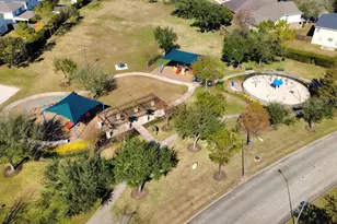 10803 Shannon Mills Ln, Houston, TX 77075 - Photo 10