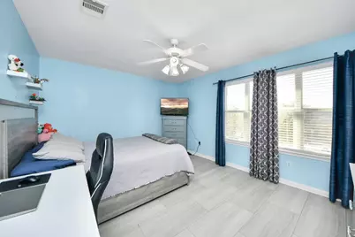 10803 Shannon Mills Lane, Houston, TX 77075 - Photo 48