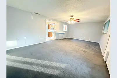 116 Cypress Street, Lake Jackson, TX 77566 - Photo 6