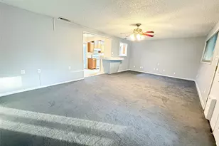 116 Cypress St, Lake Jackson, TX 77566 - Photo 6