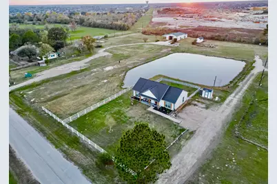 6702 S Mallard Drive, Fulshear, TX 77441 - Photo 2