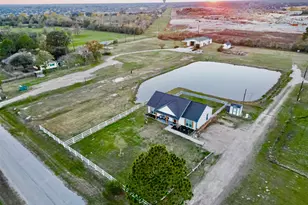 6702 S Mallard Dr, Fulshear, TX 77441 - Photo 2