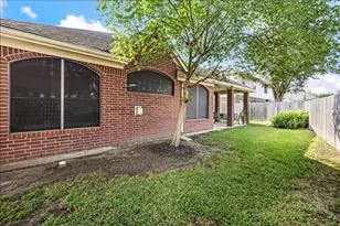 1306 Golden Sun Ct, Pasadena, TX 77586 - Photo 34