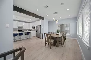 2413 Pease St, Houston, TX 77003 - Photo 10