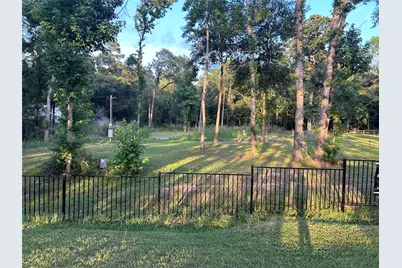 13881 Park Ave, Conroe, TX 77384 - Photo 4