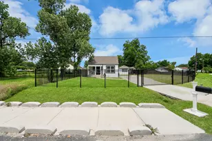 7003 Darien St, Houston, TX 77028 - Photo 50