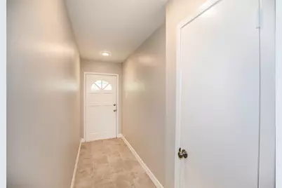 802 Wavecrest Lane, Houston, TX 77062 - Photo 4