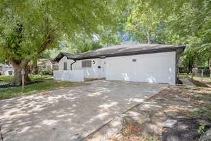 802 Wavecrest Ln, Houston, TX 77062 - Photo 32