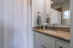8624 Emnora Ln, Houston, TX 77080 - Photo 10
