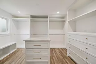 12222 Broken Bough Dr, Houston, TX 77024 - Photo 20