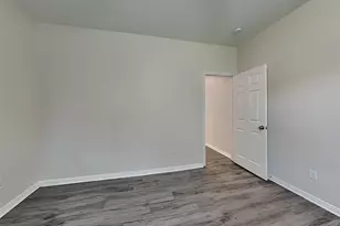 17906 Magenta Springs Dr, Humble, TX 77346 - Photo 16