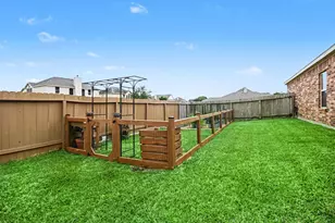 902 White Willow Dr, Texas City, TX 77590 - Photo 38