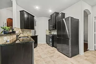 902 White Willow Dr, Texas City, TX 77590 - Photo 12