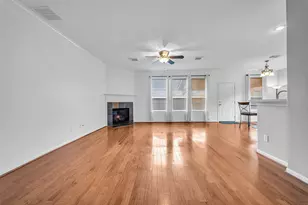 951 Fife Dr, Conroe, TX 77301 - Photo 8