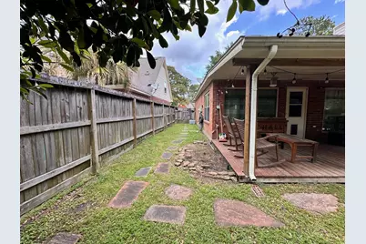 5317 Shady Maple Drive, Houston, TX 77339 - Photo 16