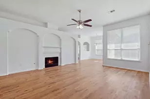 1335 Chesterpoint Dr, Spring, TX 77386 - Photo 6
