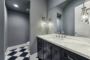 1261 Wakefield Dr, Houston, TX 77018 - Photo 8