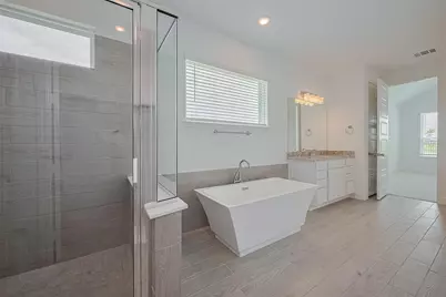 2702 Ballast Green Drive, Texas City, TX 77568 - Photo 34