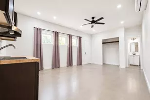 1020 10th St, Hempstead, TX 77445 - Photo 10