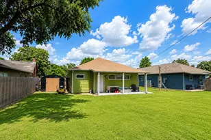 1020 10th St, Hempstead, TX 77445 - Photo 14