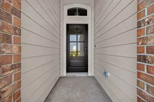 1411 Terry Roberts Dr, Angleton, TX 77515 - Photo 4