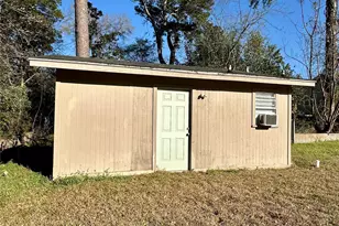 206 Verna St, Jasper, TX 75951 - Photo 26