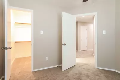 10005 Sterling Place Drive, Conroe, TX 77303 - Photo 14