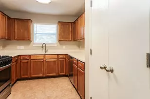 10005 Sterling Pl Dr, Conroe, TX 77303 - Photo 8