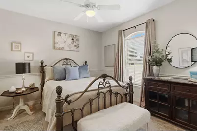 1012 Enchanted Oaks Drive, Angleton, TX 77515 - Photo 30